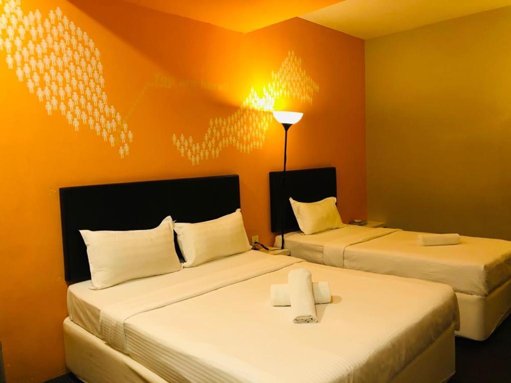 Hotel Zamburger Bliss Johor Bahru Bagian luar foto